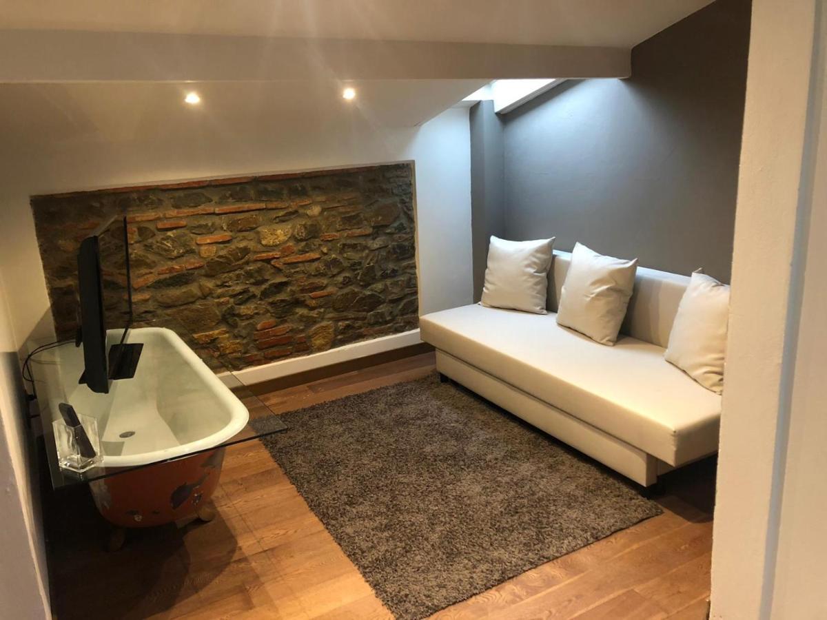 Villa Il Leone Florence Room photo